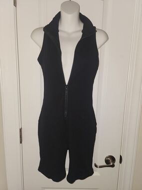 Black Sleeveless Zip-Front  One-Piece Romper
